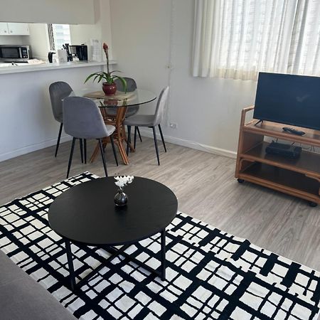 Apartmán 1508- Heart Of Waikiki With Kitchen-Free Parking-King Bed-Corner Unit Honolulu Exteriér fotografie